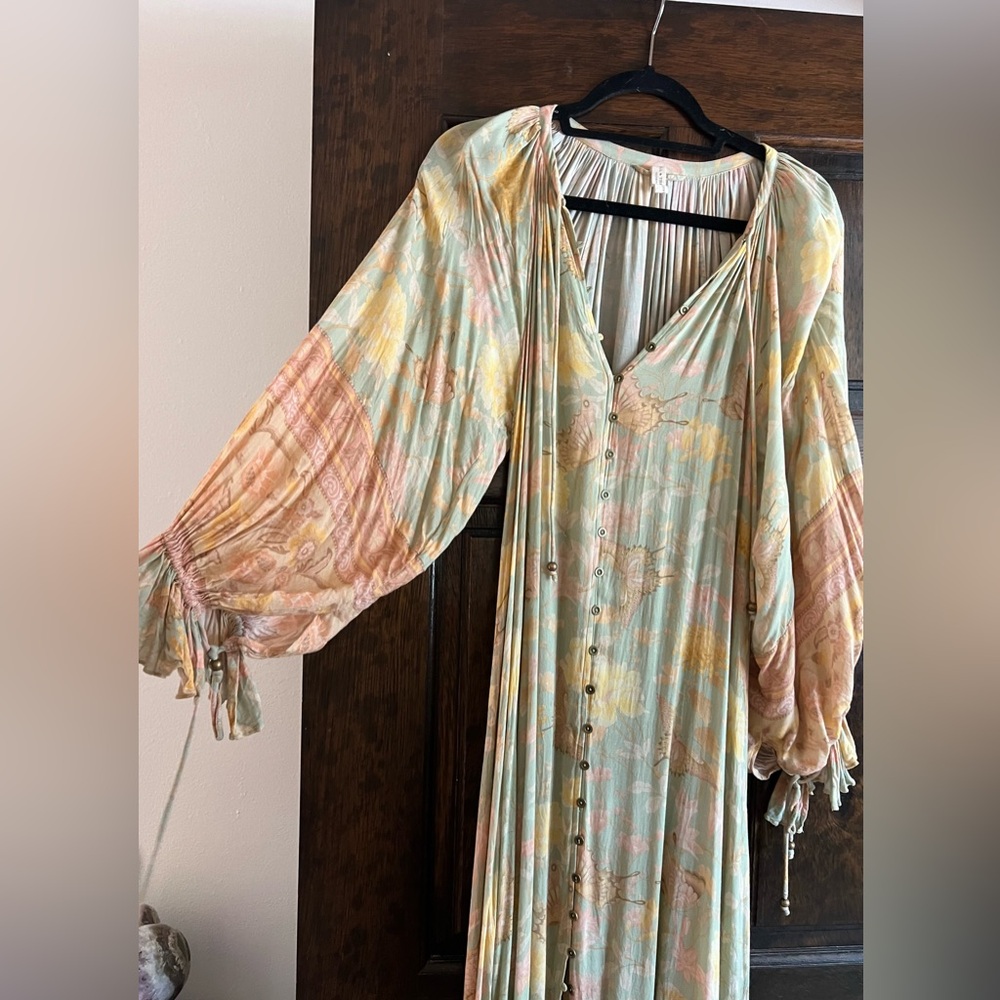 I Only Worn This Once And It Doesn’t Quite Fir Me… - image 3